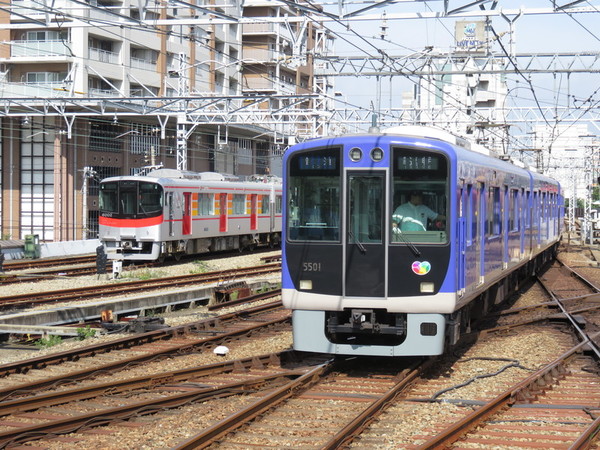 3f570031
